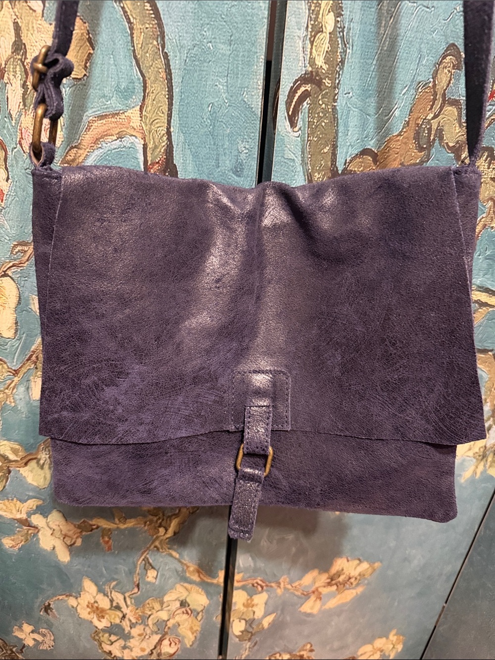 Leather Crossbody Bag in Deep Navy made in Italy